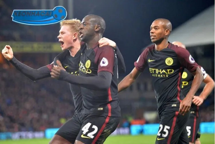  Manchester City thể hiện sức mạnh tấn công trong các trận đấu tại Ngoại hạng Anh.